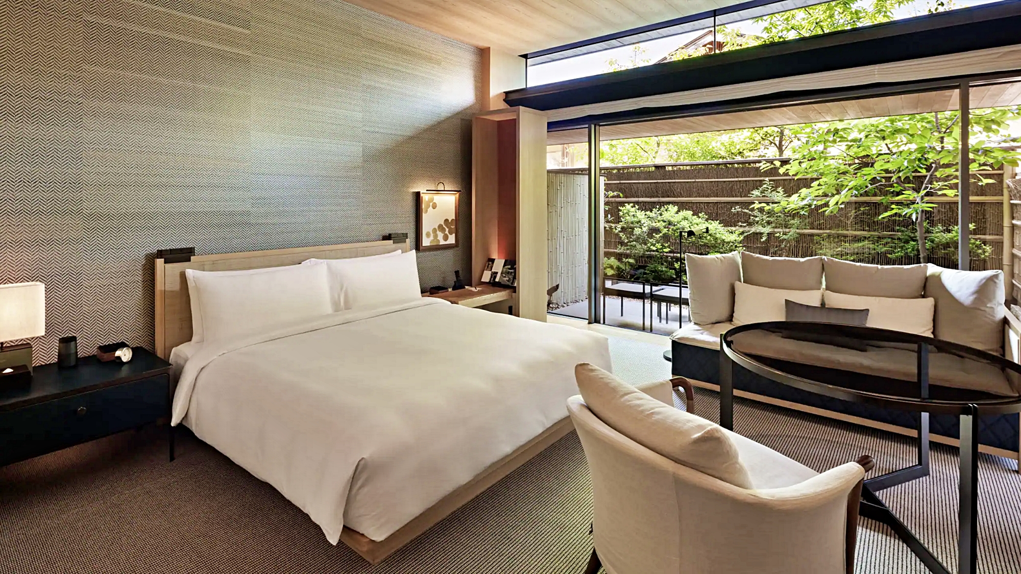 원 킹 베드 가든 테라스