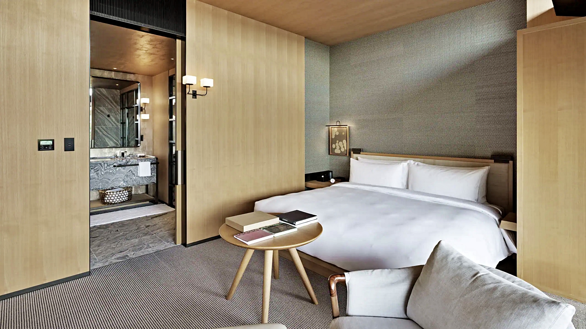 니넨자카 하우스 원 킹 베드