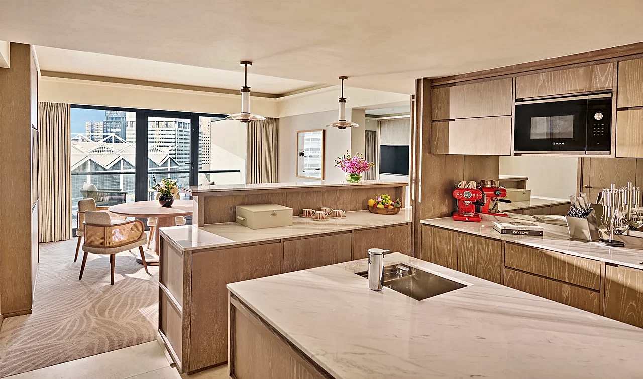 레지덴셜 스위트 위드 발코니