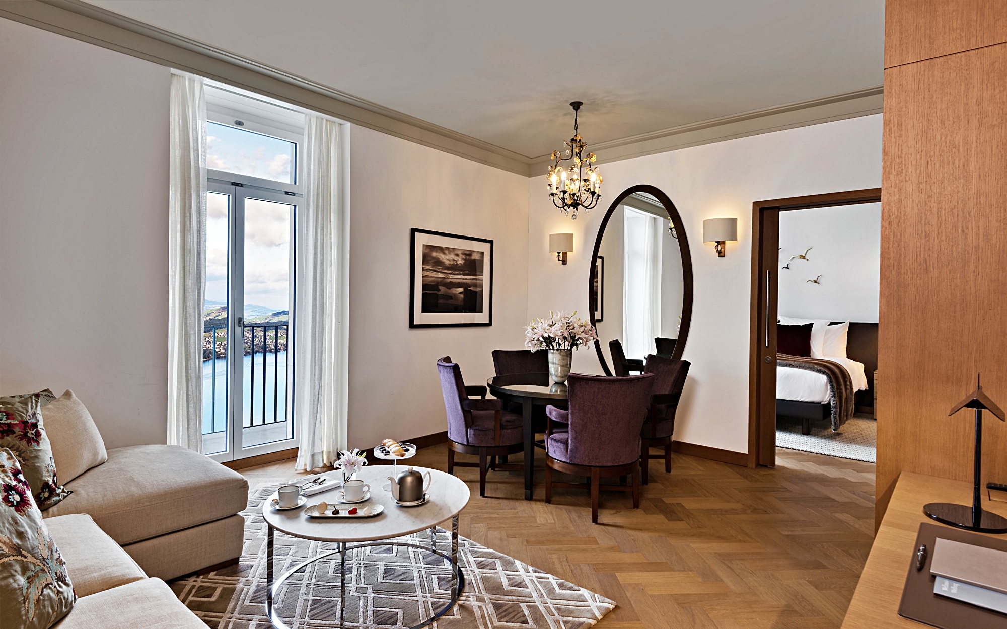 헤리티지 레이크뷰 스위트