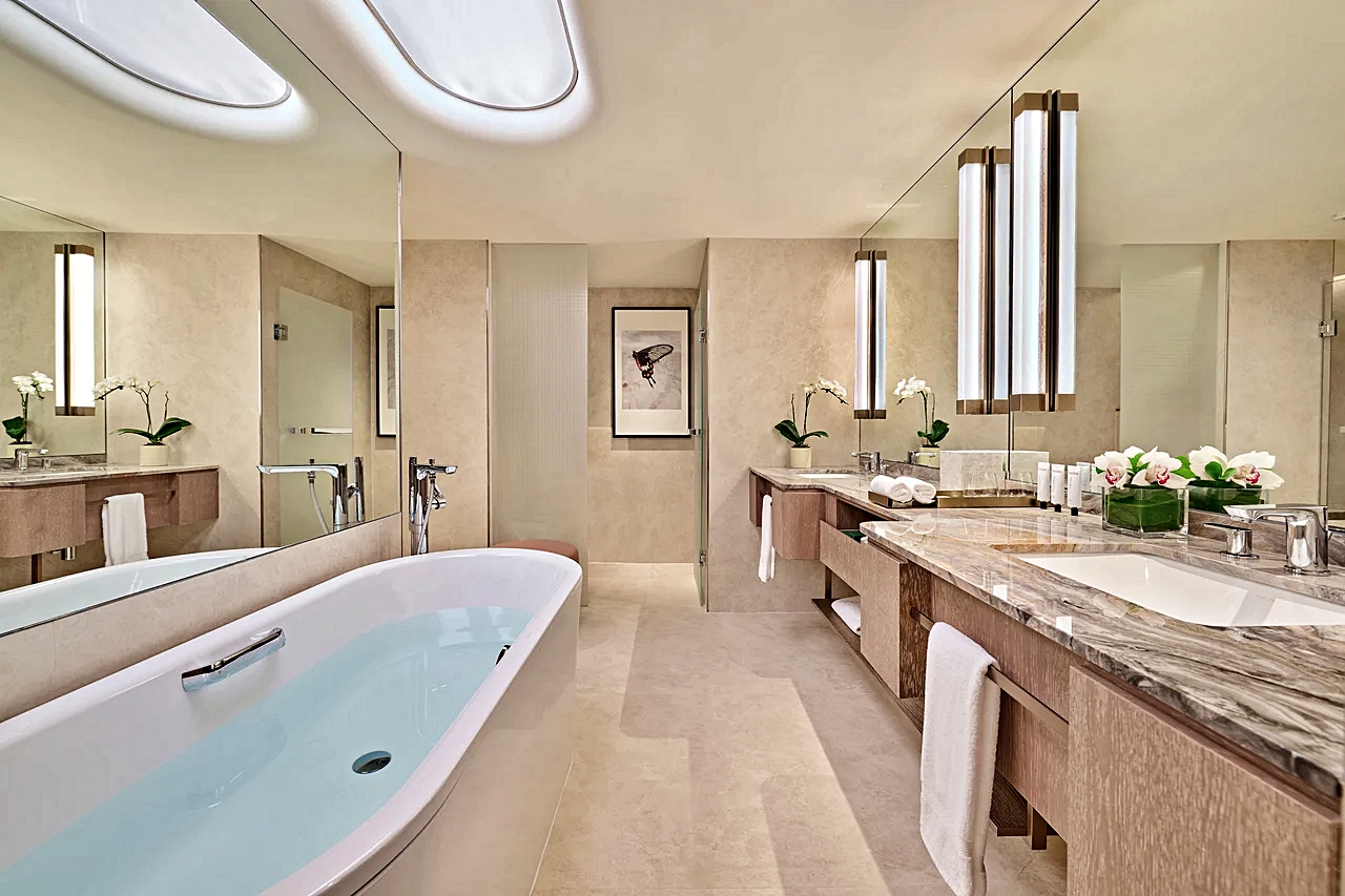 마리나 베이 스위트 위드 발코니