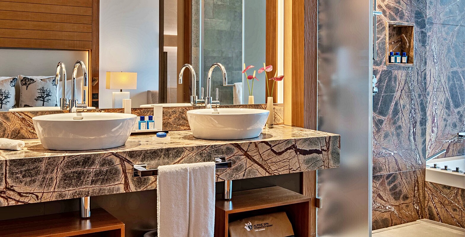 컨템포러리 디럭스룸