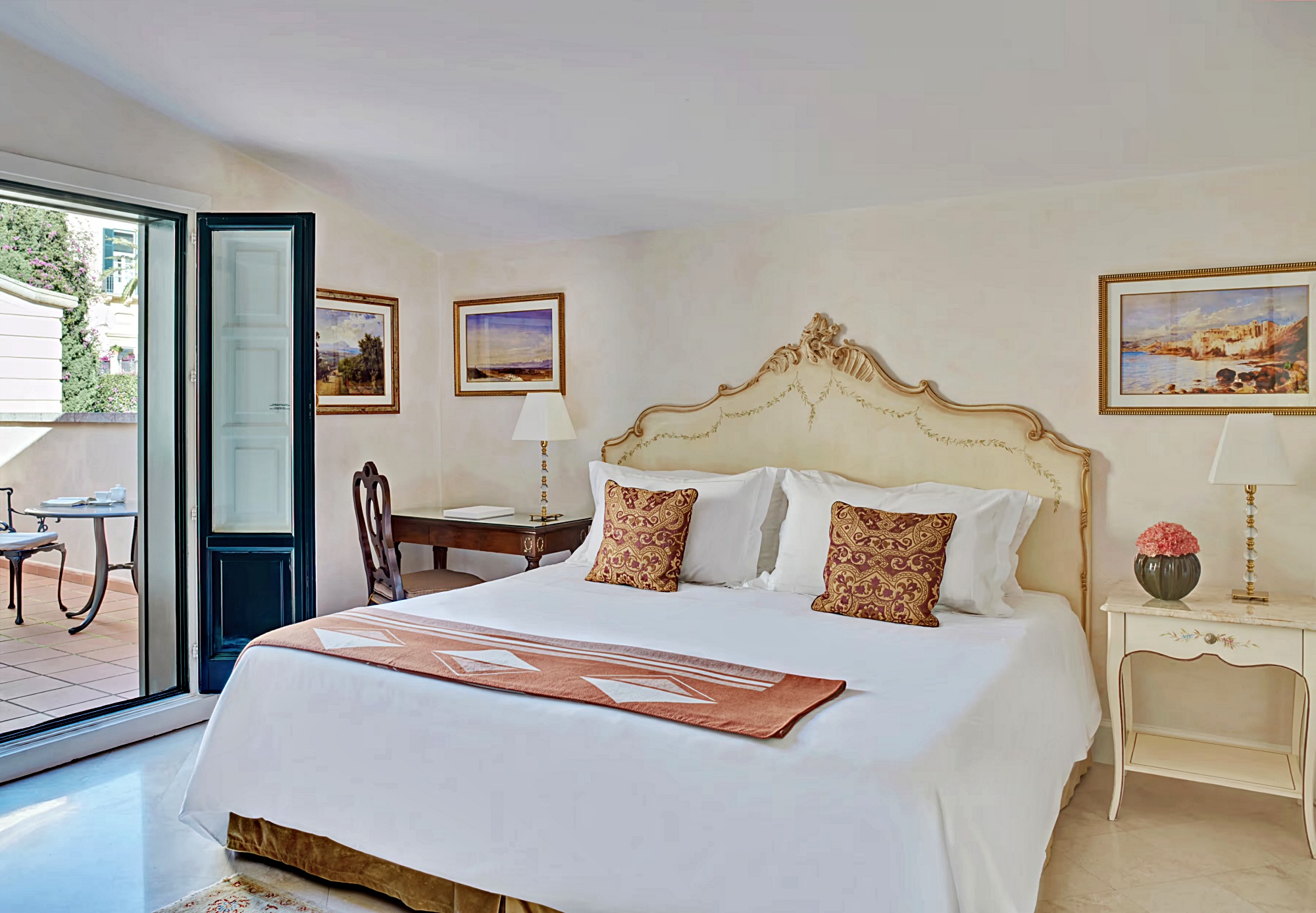 그리스 극장 스위트