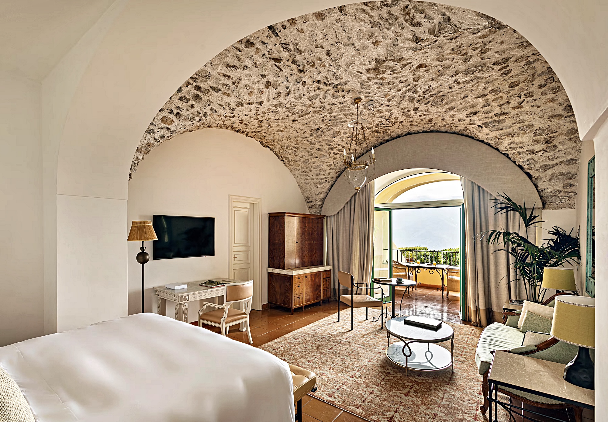 디럭스 씨뷰 룸 위드 발코니