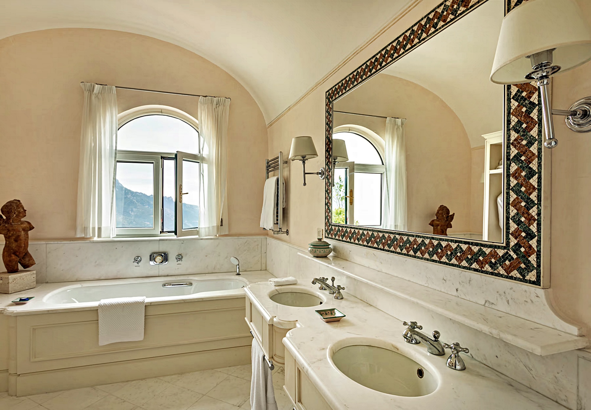 프리미엄 씨뷰 주니어 스위트 위드 테라스